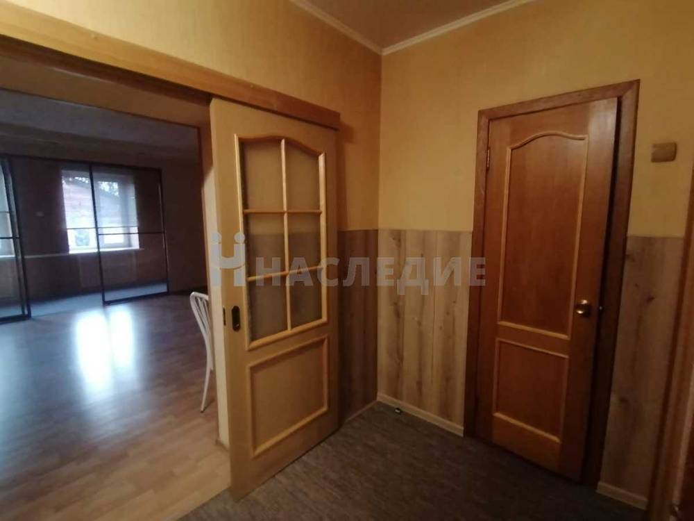 3-комнатная квартира, 80.5 м2 1/5 этаж, Азовский рынок, ул. Думенко - фото 12