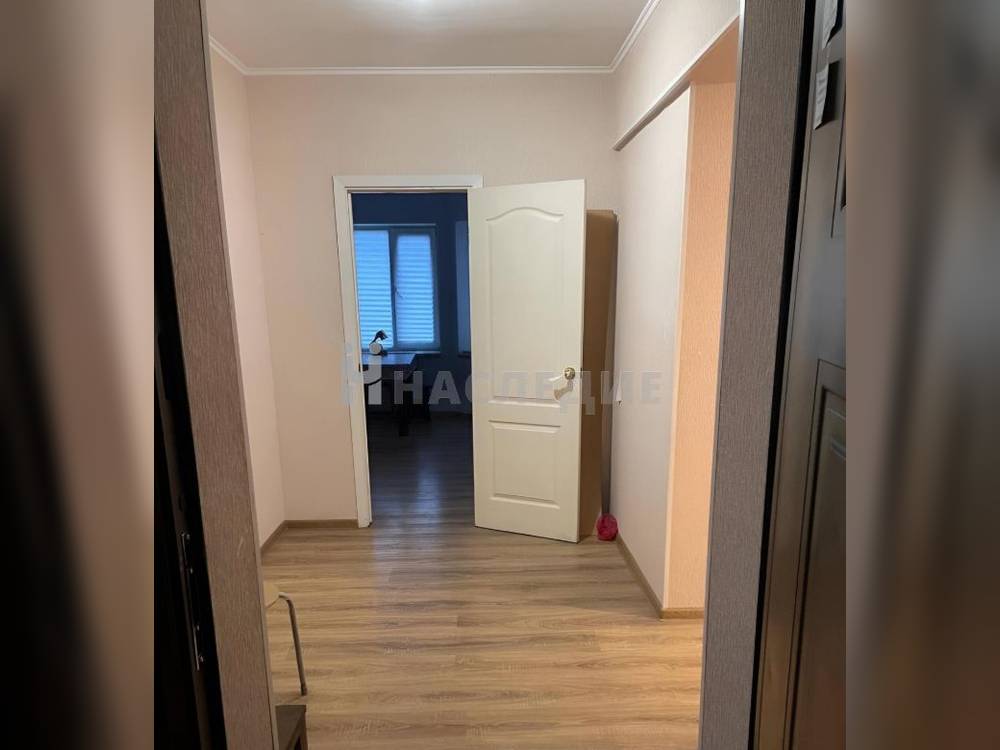 2-комнатная квартира, 73 м2 10/10 этаж, НПИ, ул. Первомайская - фото 9