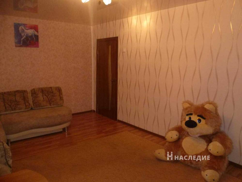 3-комнатная квартира, 63 м2 5/5 этаж, Новый-городок, ул. Макаренко - фото 2