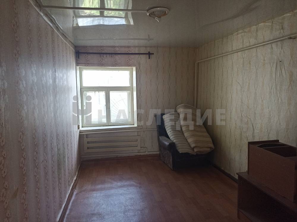 3-комнатная квартира, 54.7 м2 1/1 этаж, Азовский рынок, ул. Орджоникидзе - фото 5