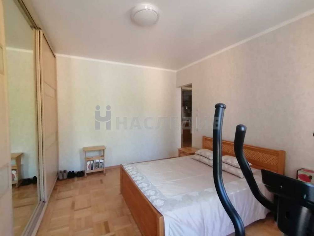 2-комнатная квартира, 73 м2 1/2 этаж, Собор, пр-кт. Ермака - фото 3