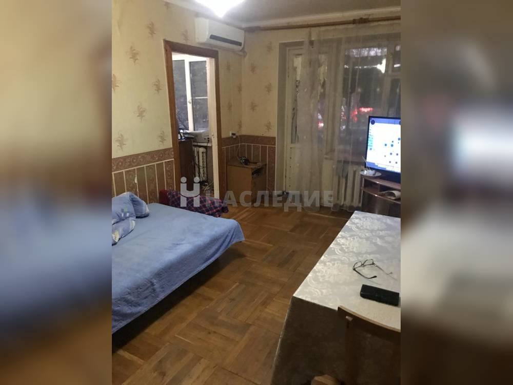 4-комнатная квартира, 60.1 м2 2/5 этаж, МРЭО ГАИ, ул. Народная - фото 1