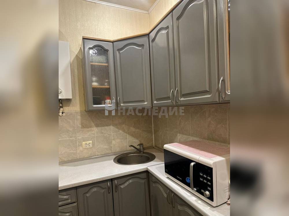 3-комнатная квартира, 65 м2 3/3 этаж, Жил-участок, ул. Гвардейская - фото 9