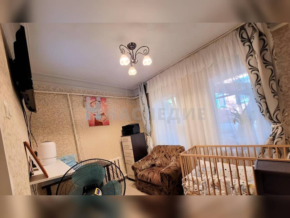 3-комнатная квартира, 35 м2 2/2 этаж, НПИ, ул. Орджоникидзе - фото 3