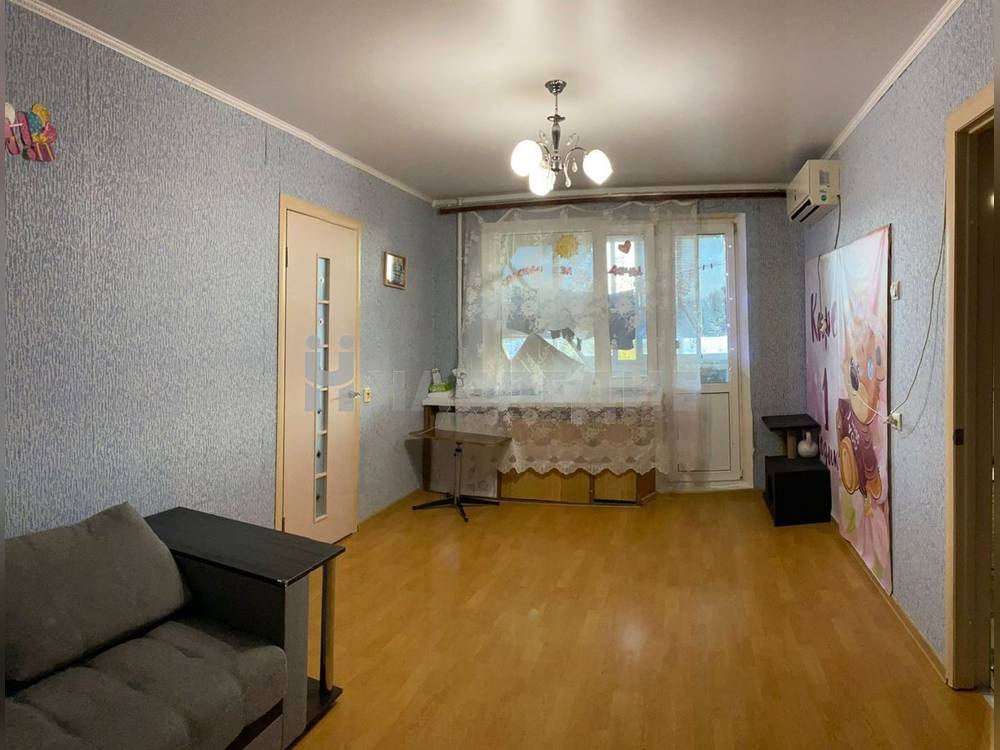 3-комнатная квартира, 53 м2 5/9 этаж, ул. Визирова - фото 1