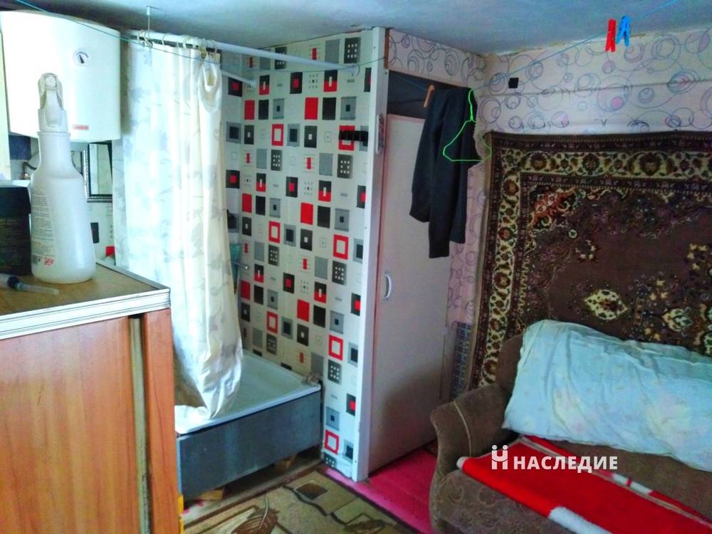 4-комнатная квартира, 100 м2 2/2 этаж, Азовский рынок, ул. Орджоникидзе - фото 15