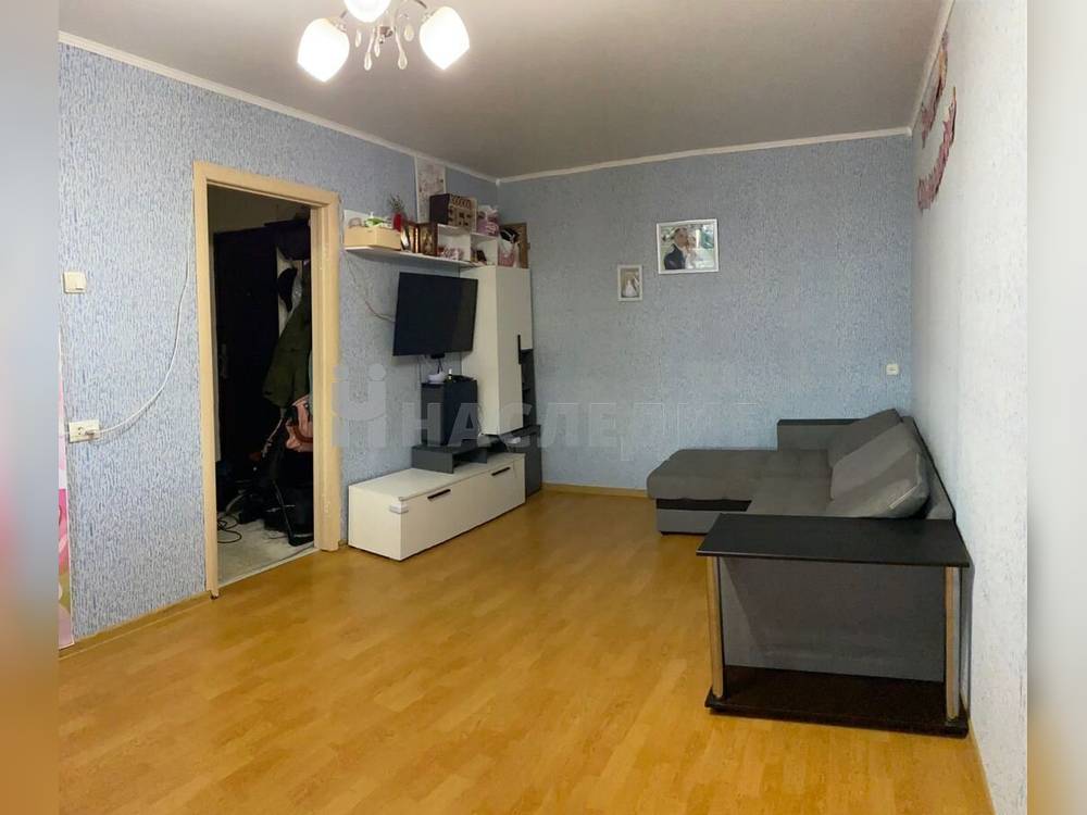 3-комнатная квартира, 53 м2 5/9 этаж, ул. Визирова - фото 2