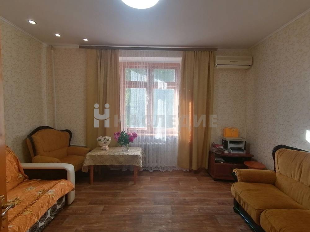 2-комнатная квартира, 50.8 м2 2/3 этаж, Азовский рынок, ул. Энергетическая - фото 1